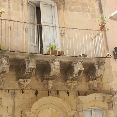 B&B Conti Di Lecce